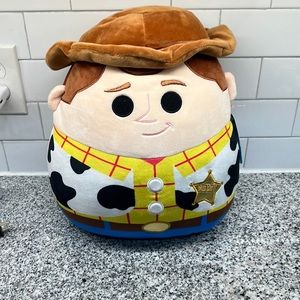 NWT……Disney Squishmallows Woody
